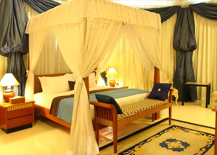 The Mansion & Ubud (Bali)
